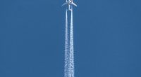 plane doing contrail show